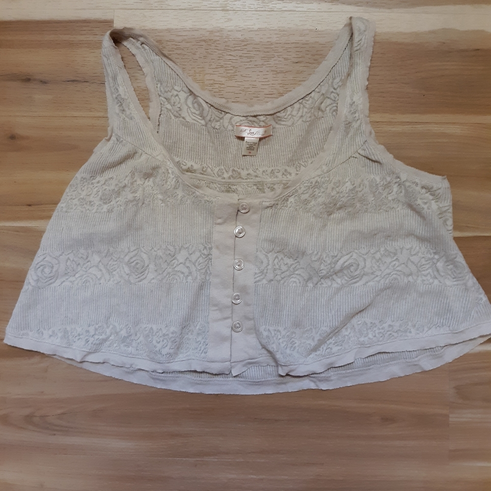 Lux Lacy Sleeveless Cream Crop Top with Buttons